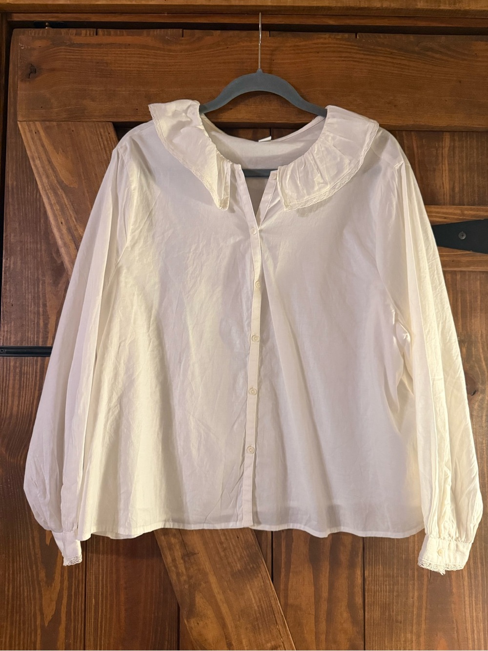 Pilgrim style shirt